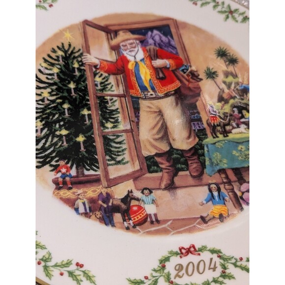 Lenox International Victorian Santa Christmas Ltd Ed Plate Collection Chile 2004 - Picture 2 of 12